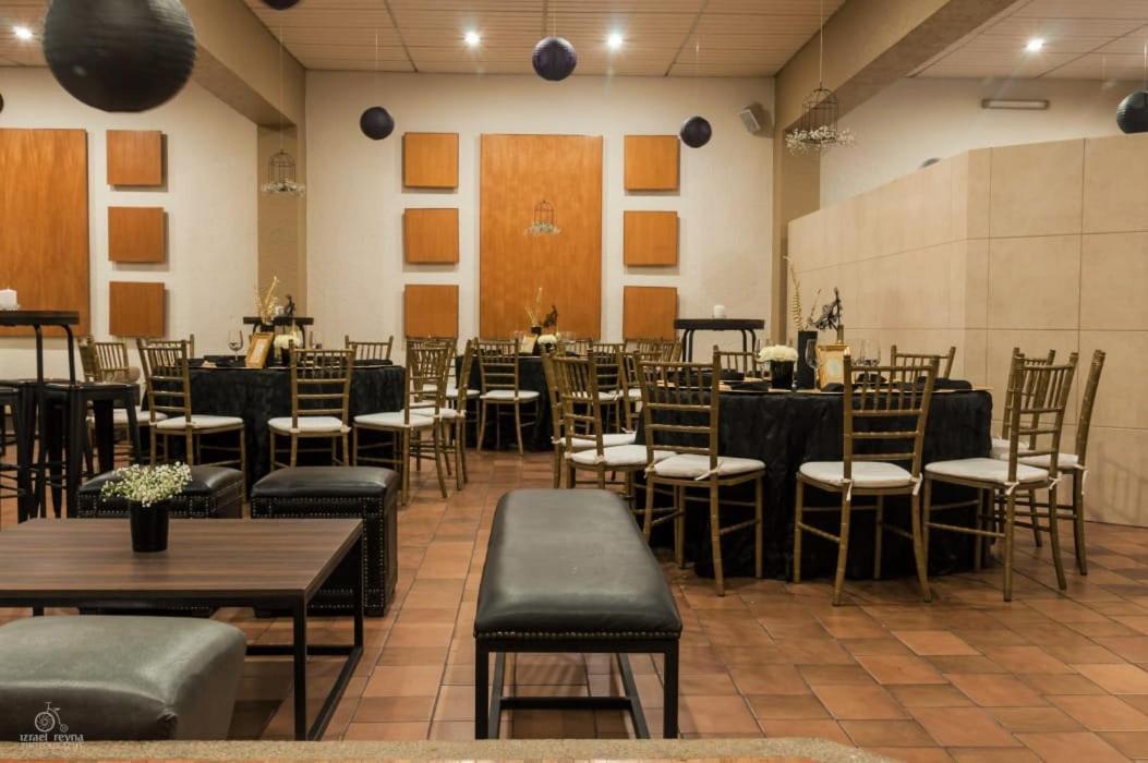 Hotel Villablanca Tehuacan Bagian luar foto